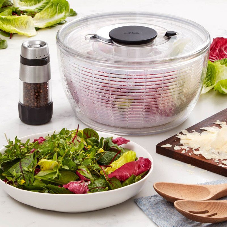 Essoreuse à salade avec poussoir 21 cm Oxo