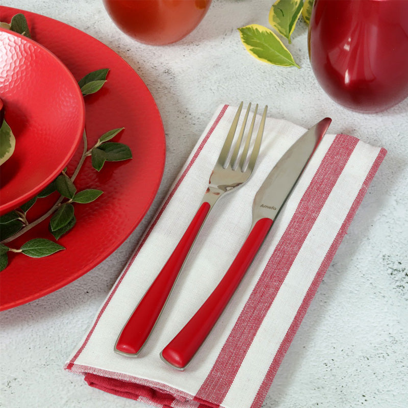 LA TABLE